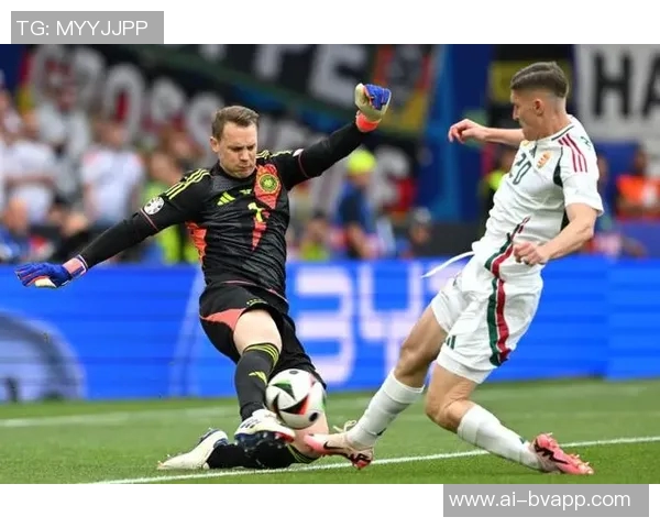 舍瓦利耶评选历史最佳门将五强诺伊尔超越布冯位居首位