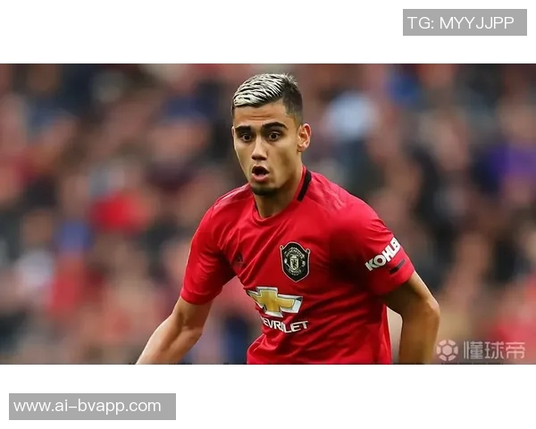 哈格里夫斯称赞曼联防守出色进攻能力依旧强劲